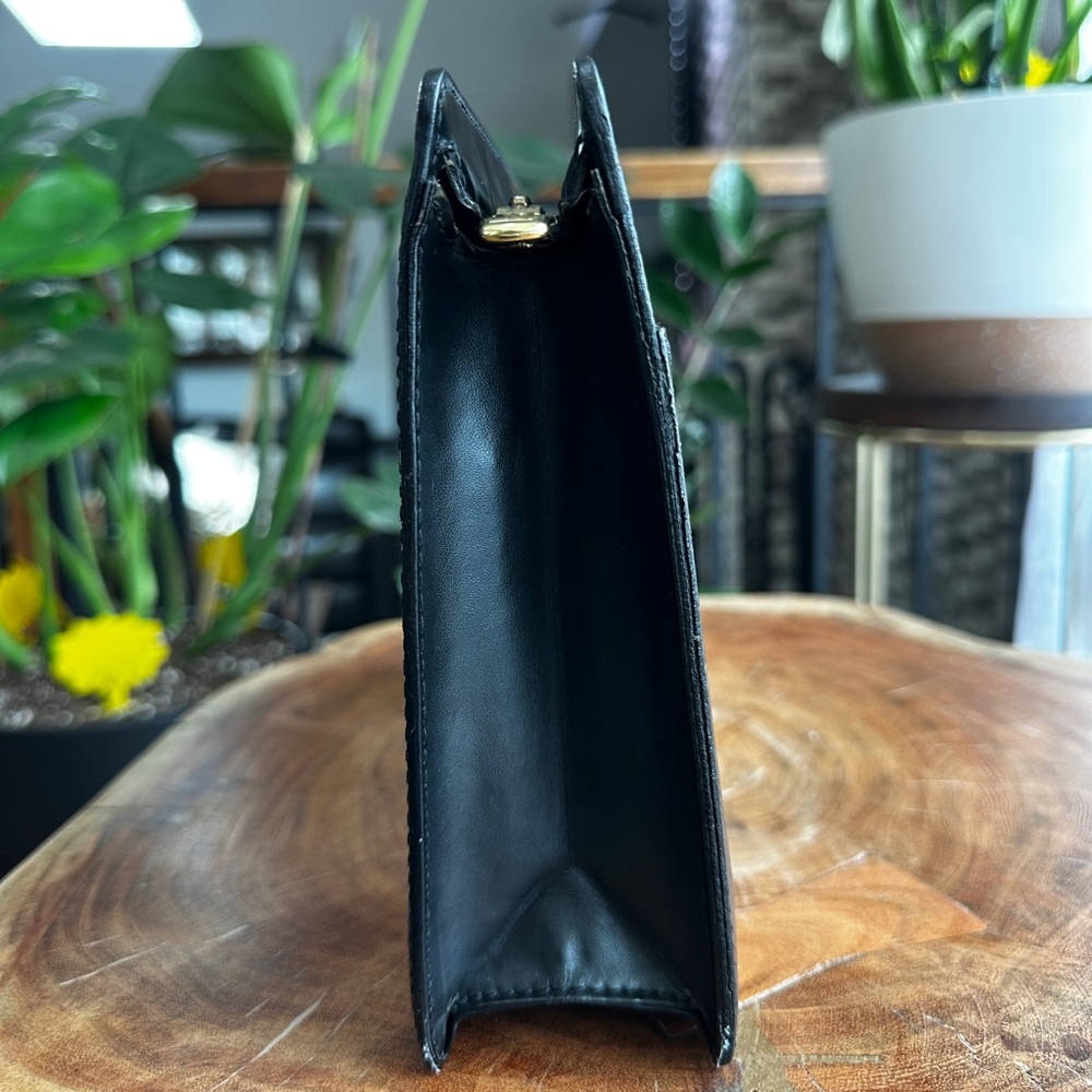 Authentic Louis Vuitton Epi Clutch Black SR0927 - Picture 8 of 13